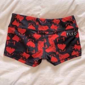 FLEO shorts